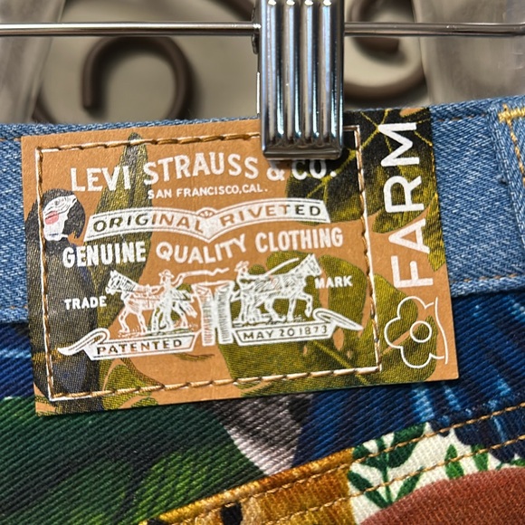 NWOT  Levi’s Farm Rio ribcage Jean skirt - Picture 3 of 4